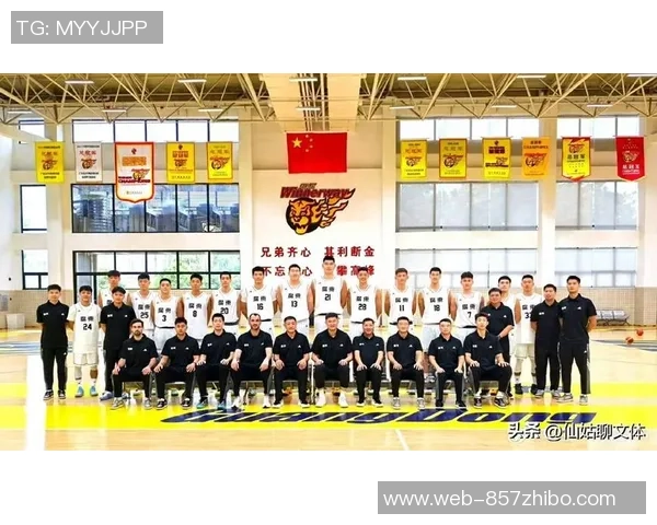 CBA赛程精彩对决上海队迎战广东队全力争胜展现篮球魅力